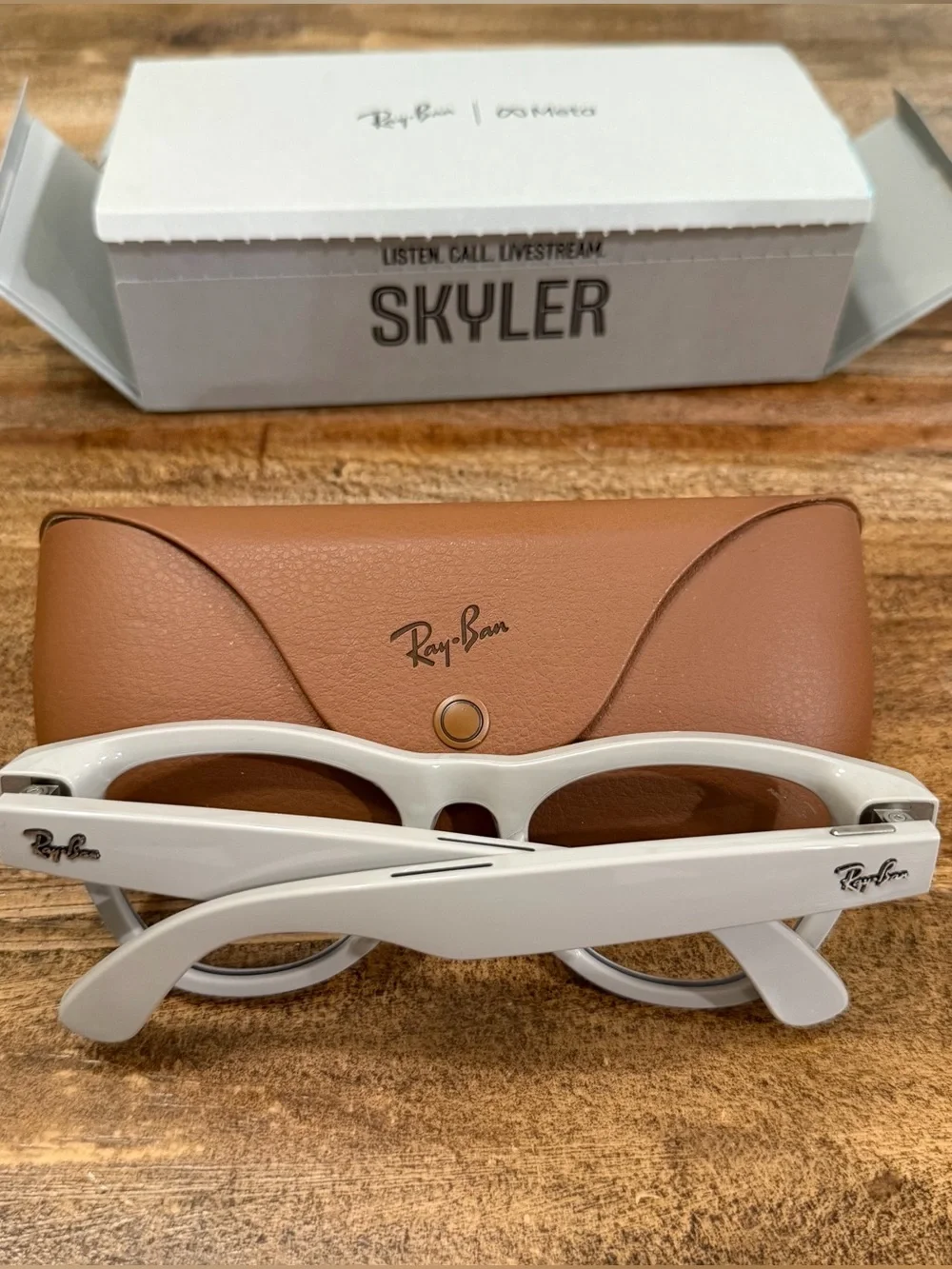 Ray-Ban White Cat-Eye Sunglasses with Brown Case